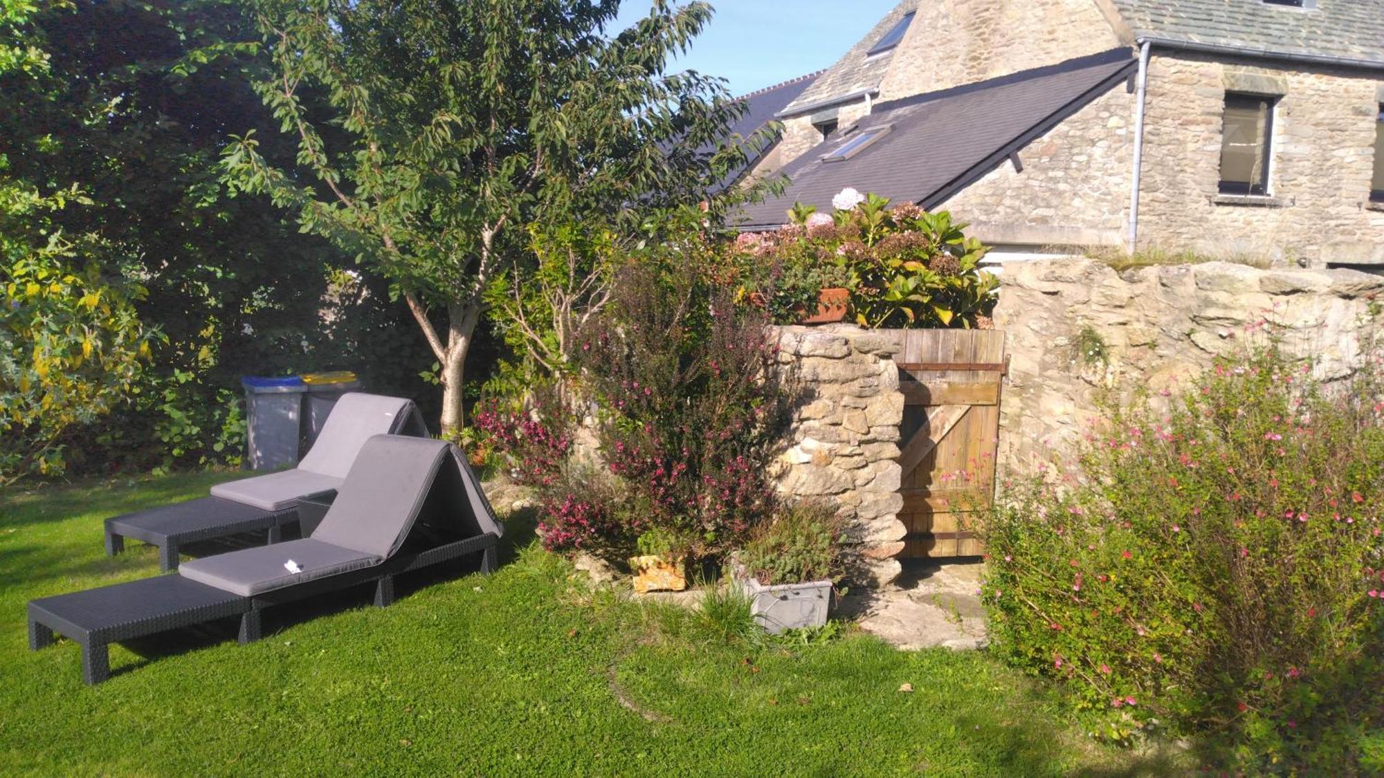 Gite La Fontaine Des Pres Cherbourg-en-Cotentin Extérieur photo